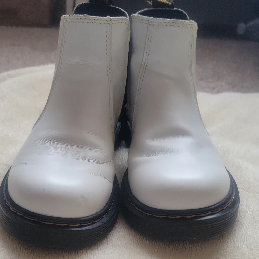 Dr. Martens Black Leather Boots For girls